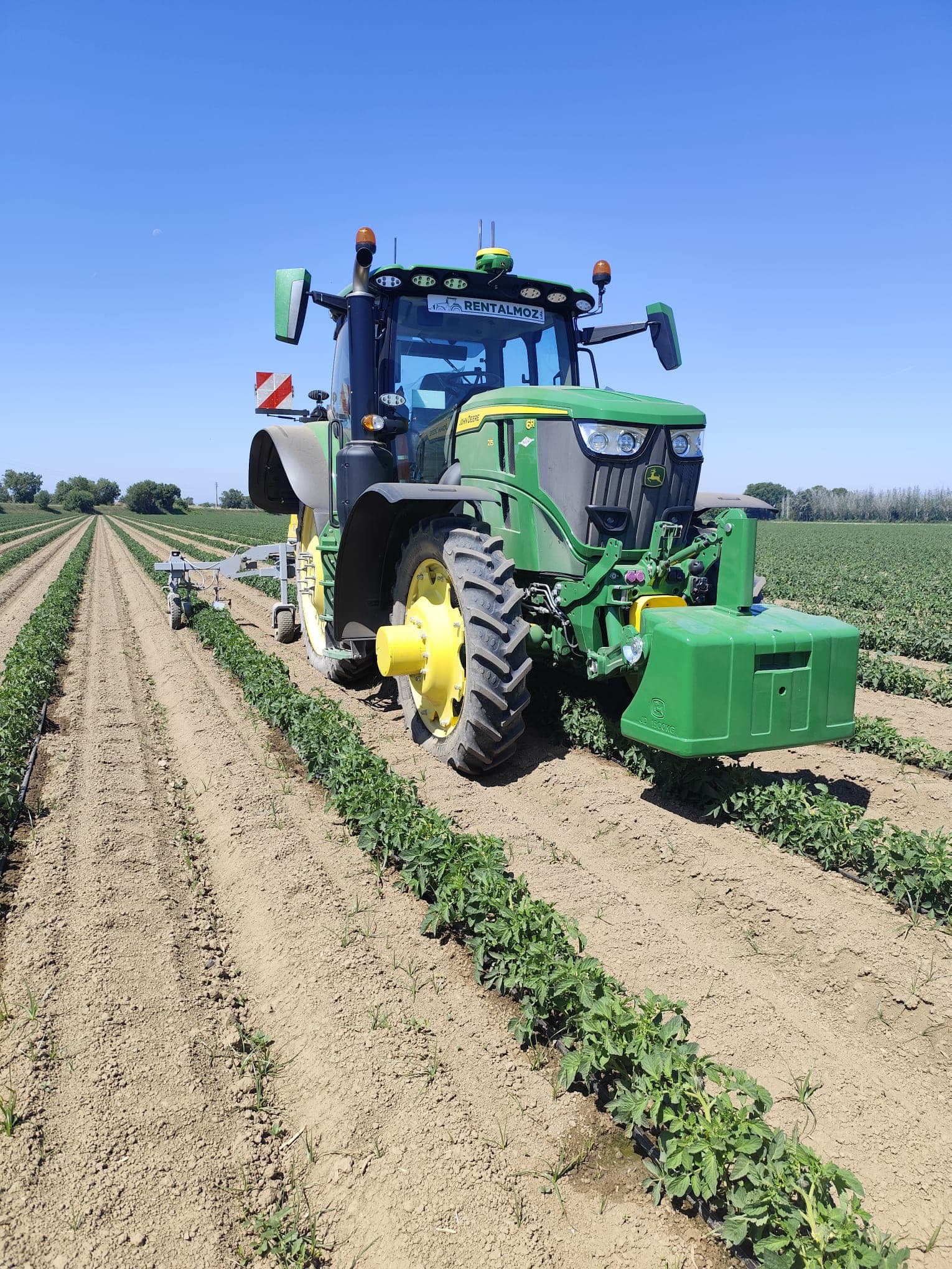 ALUGUER DE TRATOR 6 CILINDROS (DIA)